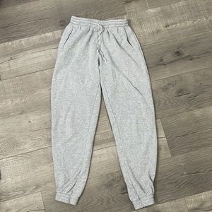 Brandy Melville gray sweatpants